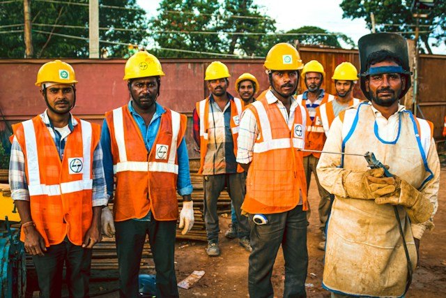 Skilled and Unskilled Labour Supply for Construction Projects in Pune